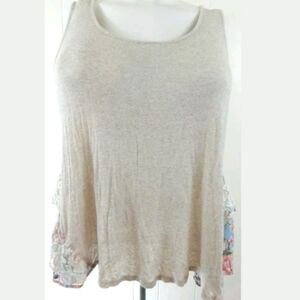 Forever 21 Plus Floral Lace Trim Tank